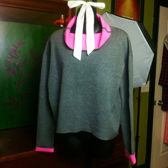 Milly Sweaters - 🌺NEGOTIABLE & FREE ITEMS! MILLY PULLOVER!!